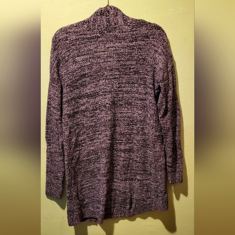 Sweater - Picture 2 of 6